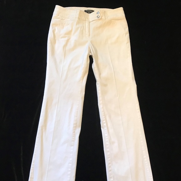 white trousers size 20